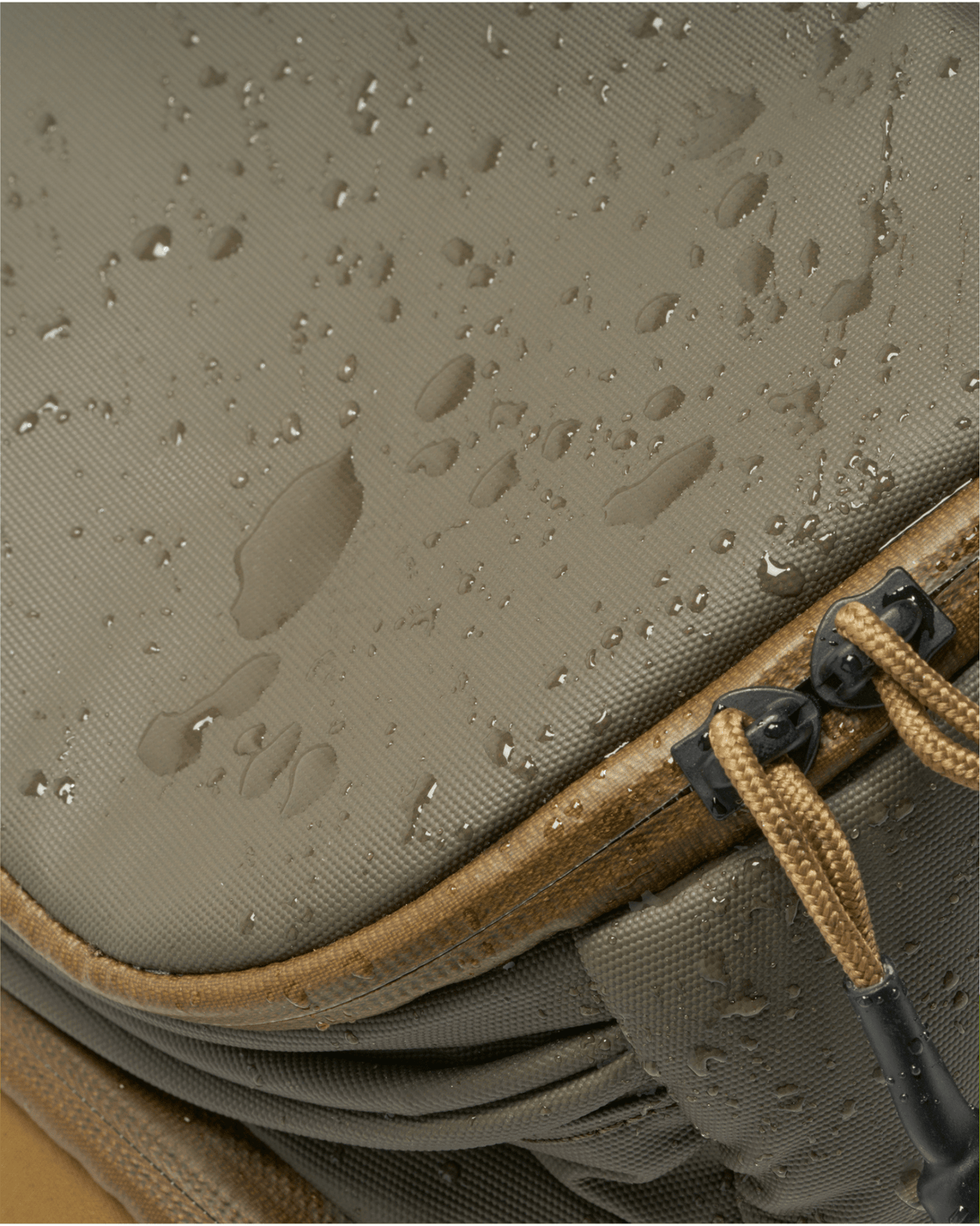 Simms Headwaters Hip Pack – Fly Fishing Hip Pack
